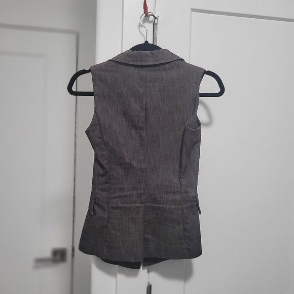 Dynamite Vest - Picture 6 of 6